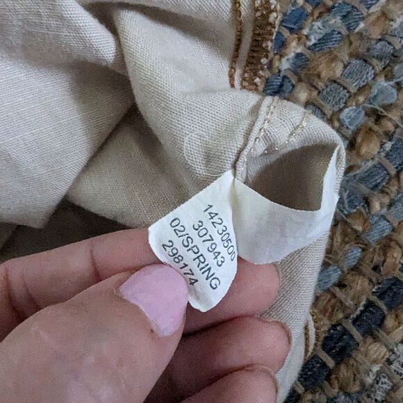 Gap L/S Button Down Shirt L Soft Norm Beige Tan Cotton Twill Pockets Casual - Picture 5 of 8